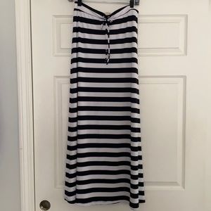 Michael Kors Black & White Maxi Skirt - M